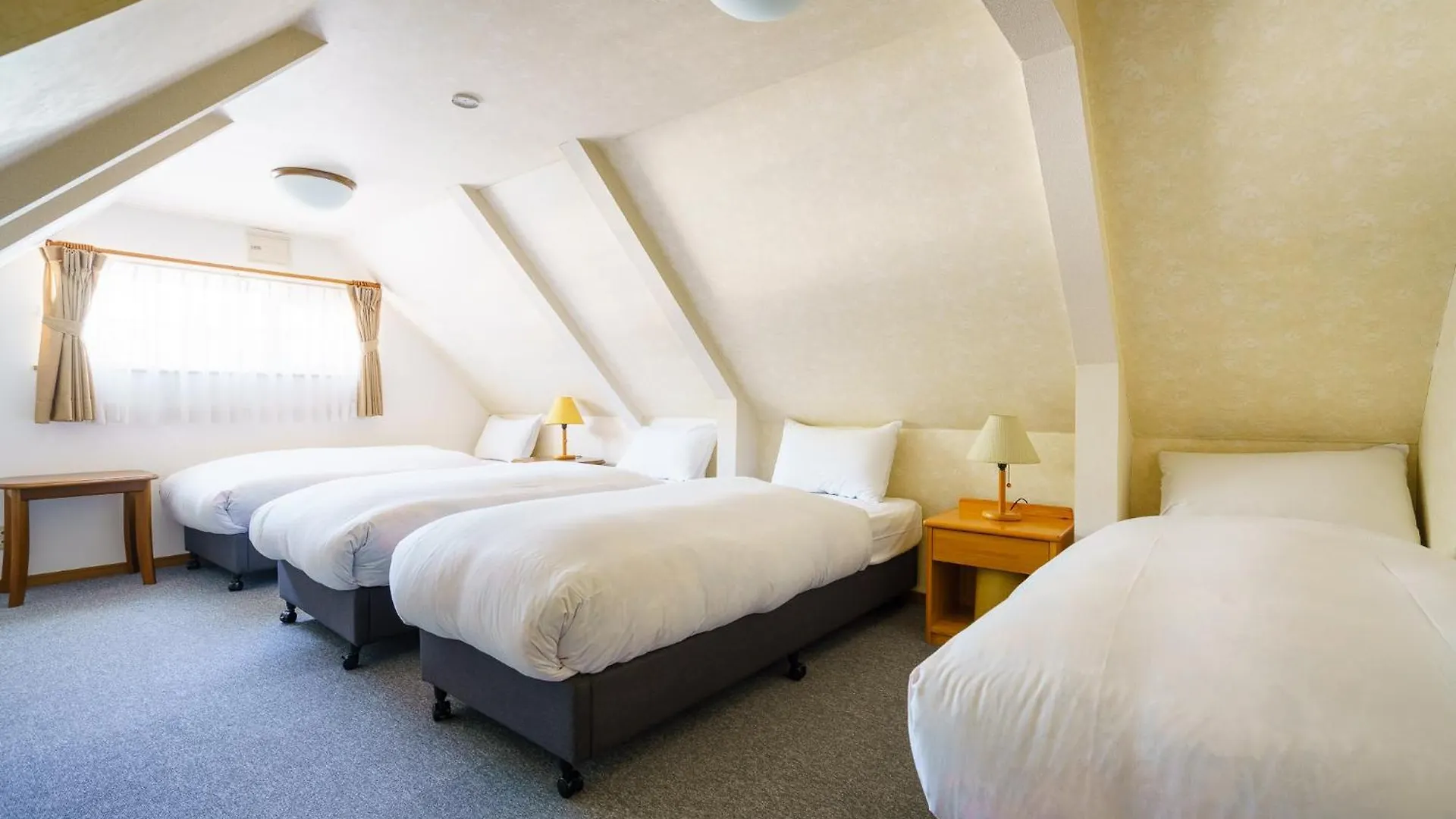 Rusutsu Powder Lodge